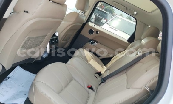 Ra Àlòkù Land Rover Range Rover Sport funfun Ọkọ̀ in Cotonou ni Benin Ra Àlòkù Land Rover Range Rover Sport funfun Ọkọ̀ in Cotonou ni Benin