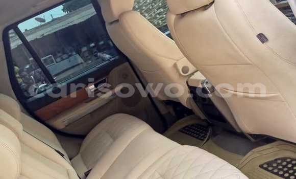 Sayi Na hannu Land Rover Range Rover Sport Azurfa Mota in Abomey Calavi a Benin Sayi Na hannu Land Rover Range Rover Sport Azurfa Mota in Abomey Calavi a Benin