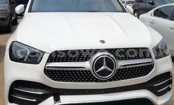 Sayi Sabo Mercedes-Benz GLE White Mota in Cotonou a Benin Sayi Sabo Mercedes-Benz GLE White Mota in Cotonou a Benin