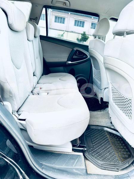 Big with watermark toyota rav4 benin cotonou 15979