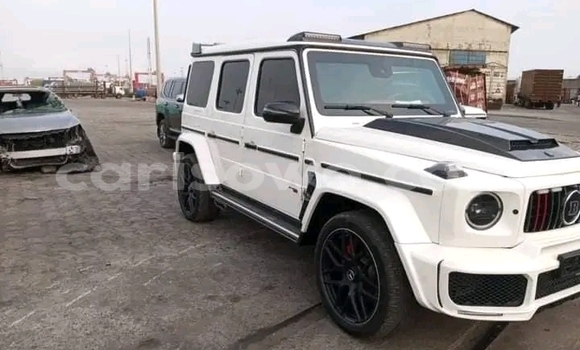 Acheter Neuf Voiture Brabus 7.3S Blanc à Cotonou, Benin Acheter Neuf Voiture Brabus 7.3S Blanc à Cotonou, Benin