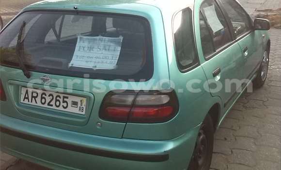 Ra Àlòkù Nissan Almera Alawọ ewe Ọkọ̀ in Cotonou ni Benin Ra Àlòkù Nissan Almera Alawọ ewe Ọkọ̀ in Cotonou ni Benin
