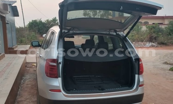 Acheter Occasion Voiture BMW X3 Gris à Abomey Calavi, Benin Acheter Occasion Voiture BMW X3 Gris à Abomey Calavi, Benin