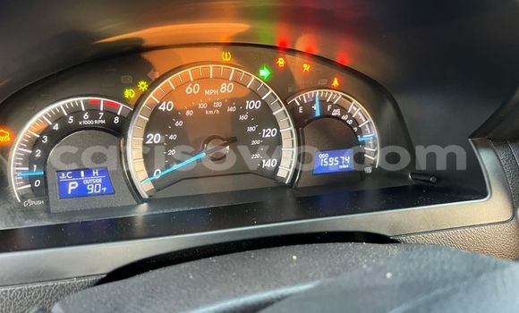 Sayi Na hannu Toyota Camry White Mota in Cotonou a Benin Sayi Na hannu Toyota Camry White Mota in Cotonou a Benin