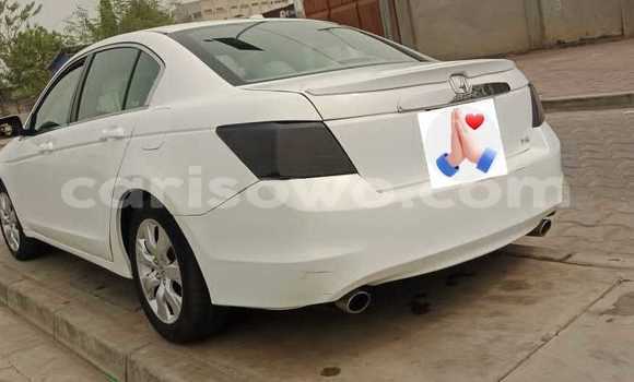 Acheter Occasion Voiture Honda Accord Blanc à Cotonou, Benin Acheter Occasion Voiture Honda Accord Blanc à Cotonou, Benin