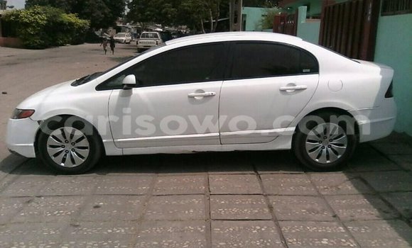 Acheter Occasion Voiture Honda Civic Blanc à Cotonou au Benin Acheter Occasion Voiture Honda Civic Blanc à Cotonou au Benin