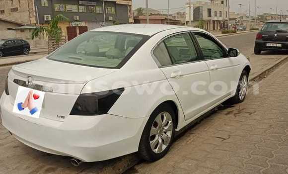 Acheter Occasion Voiture Honda Accord Blanc à Cotonou, Benin Acheter Occasion Voiture Honda Accord Blanc à Cotonou, Benin