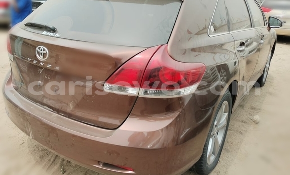 Ra Àlòkù Toyota Venza Red Ọkọ̀ in Cotonou ni Benin Ra Àlòkù Toyota Venza Red Ọkọ̀ in Cotonou ni Benin