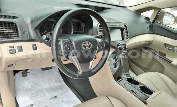 Ra Àlòkù Toyota Venza Red Ọkọ̀ in Cotonou ni Benin Ra Àlòkù Toyota Venza Red Ọkọ̀ in Cotonou ni Benin