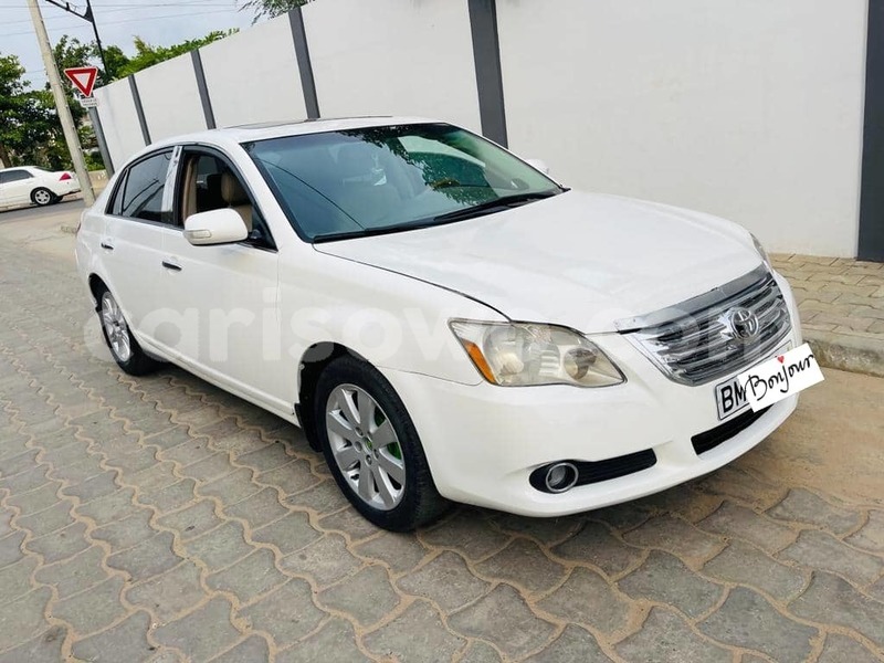 Big with watermark toyota avalon benin cotonou 16019