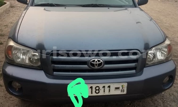 Acheter Occasion Voiture Toyota Highlander Bleu à Cotonou, Benin
