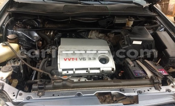 Buy Used Toyota Highlander Blue Car in Cotonou in Benign Buy Used Toyota Highlander Blue Car in Cotonou in Benign