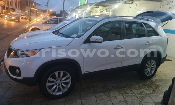 Buy Used Kia Sorento White Car in Cotonou in Benign Buy Used Kia Sorento White Car in Cotonou in Benign