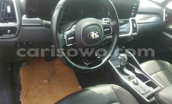 Ra Àlòkù Kia Sorento funfun Ọkọ̀ in Cotonou ni Benin Ra Àlòkù Kia Sorento funfun Ọkọ̀ in Cotonou ni Benin