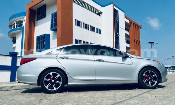 Acheter Occasion Voiture Hyundai Sonata Gris à Abomey Calavi, Benin Acheter Occasion Voiture Hyundai Sonata Gris à Abomey Calavi, Benin