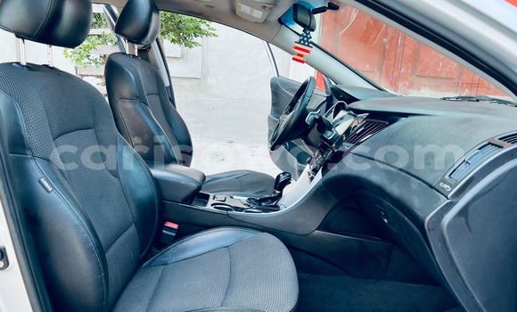 Acheter Occasion Voiture Hyundai Sonata Gris à Abomey Calavi, Benin Acheter Occasion Voiture Hyundai Sonata Gris à Abomey Calavi, Benin