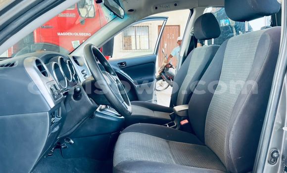 Acheter Occasion Voiture Toyota Matrix Noir à Abomey Calavi, Benin Acheter Occasion Voiture Toyota Matrix Noir à Abomey Calavi, Benin