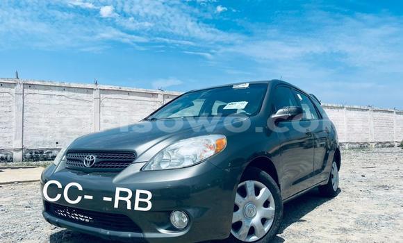 Sayi Na hannu Toyota Matrix Black Mota in Abomey Calavi a Benin Sayi Na hannu Toyota Matrix Black Mota in Abomey Calavi a Benin