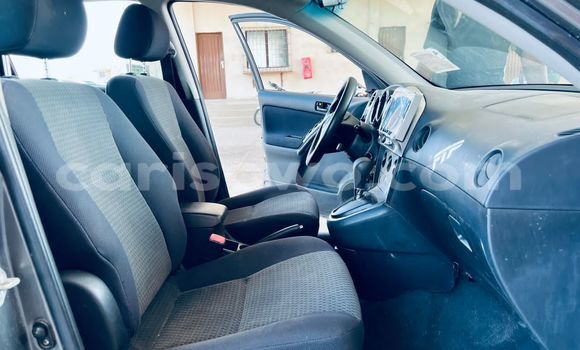 Sayi Na hannu Toyota Matrix Black Mota in Abomey Calavi a Benin Sayi Na hannu Toyota Matrix Black Mota in Abomey Calavi a Benin