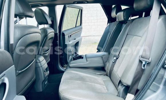 Acheter Occasion Voiture Hyundai Santa Fe Noir à Abomey Calavi, Benin Acheter Occasion Voiture Hyundai Santa Fe Noir à Abomey Calavi, Benin