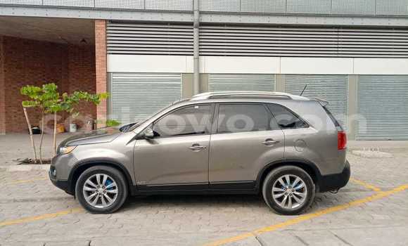 Acheter Occasion Voiture Kia Sorento Beige à Abomey Calavi, Benin Acheter Occasion Voiture Kia Sorento Beige à Abomey Calavi, Benin