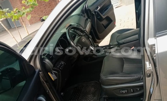 Acheter Occasion Voiture Kia Sorento Beige à Abomey Calavi, Benin Acheter Occasion Voiture Kia Sorento Beige à Abomey Calavi, Benin