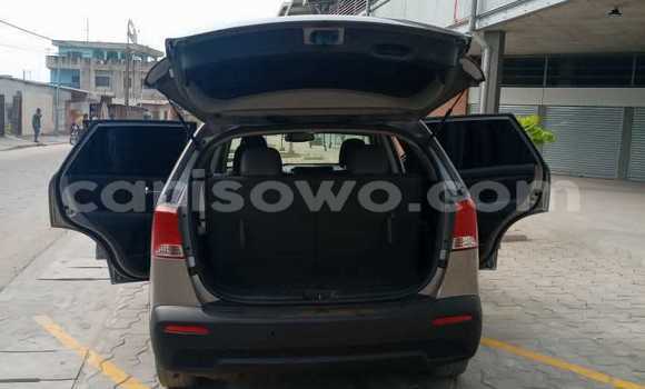 Acheter Occasion Voiture Kia Sorento Beige à Abomey Calavi, Benin Acheter Occasion Voiture Kia Sorento Beige à Abomey Calavi, Benin