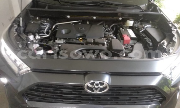 Sayi Na hannu Toyota RAV4 Black Mota in Abomey Calavi a Benin Sayi Na hannu Toyota RAV4 Black Mota in Abomey Calavi a Benin