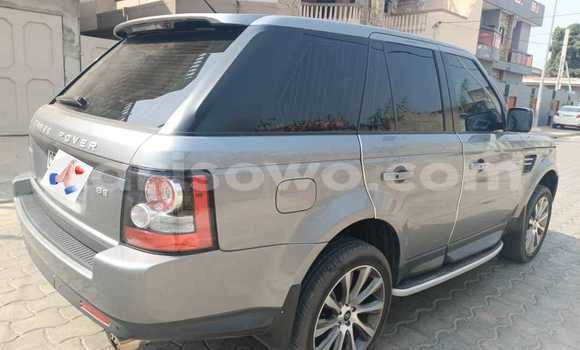 Sayi Na hannu Land Rover Range Rover Sport Azurfa Mota in Abomey Calavi a Benin Sayi Na hannu Land Rover Range Rover Sport Azurfa Mota in Abomey Calavi a Benin