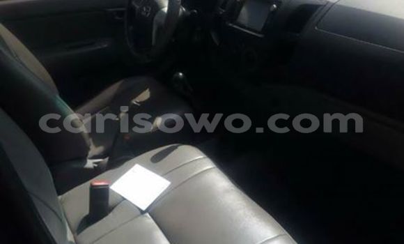 Acheter Occasion Voiture Toyota Hilux Noir à Cotonou, Benin Acheter Occasion Voiture Toyota Hilux Noir à Cotonou, Benin