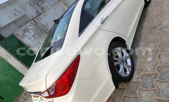 Acheter Occasion Voiture Hyundai Sonata Blanc à Cotonou, Benin Acheter Occasion Voiture Hyundai Sonata Blanc à Cotonou, Benin