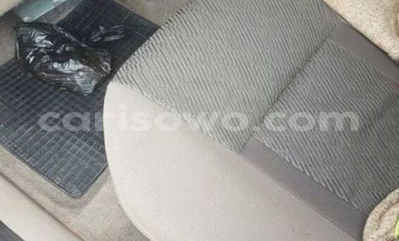 Acheter Occasion Voiture Toyota RAV4 Noir à Cotonou, Benin Acheter Occasion Voiture Toyota RAV4 Noir à Cotonou, Benin