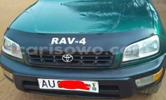 Acheter Occasion Voiture Toyota RAV4 Vert à Cotonou, Benin Acheter Occasion Voiture Toyota RAV4 Vert à Cotonou, Benin