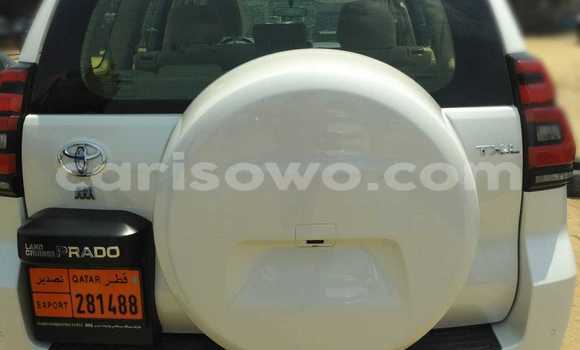 Acheter Neuf Voiture Toyota Prado Blanc à Cotonou, Benin Acheter Neuf Voiture Toyota Prado Blanc à Cotonou, Benin