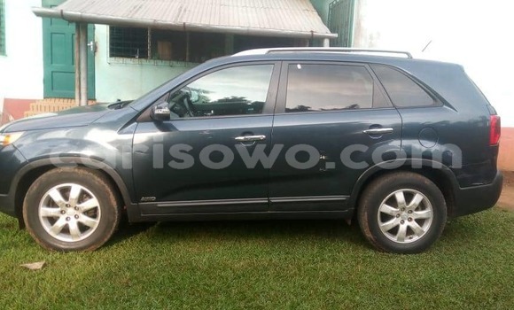Acheter Occasion Voiture Kia Sorento Bleu à Cotonou, Benin Acheter Occasion Voiture Kia Sorento Bleu à Cotonou, Benin