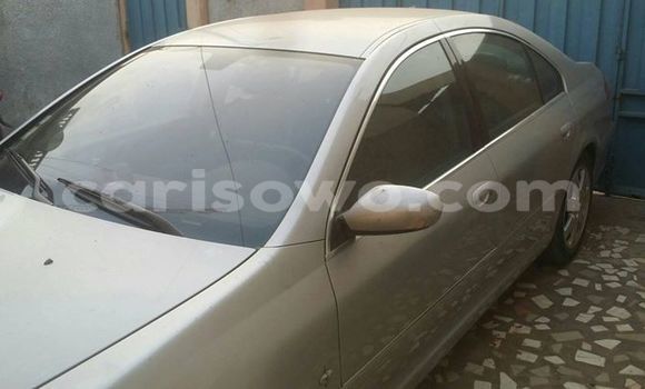 Acheter Occasion Voiture Peugeot 607 Gris à Cotonou, Benin Acheter Occasion Voiture Peugeot 607 Gris à Cotonou, Benin