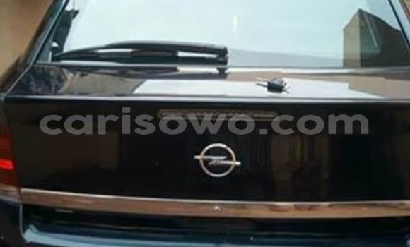Acheter Occasion Voiture Opel Vectra Noir à Porto Novo au Benin Acheter Occasion Voiture Opel Vectra Noir à Porto Novo au Benin