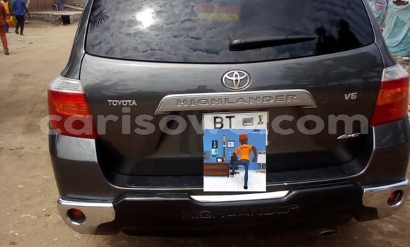Buy Used Toyota Highlander Other Car in Cotonou in Benign