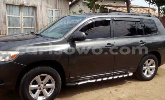 Buy Used Toyota Highlander Other Car in Cotonou in Benign Buy Used Toyota Highlander Other Car in Cotonou in Benign