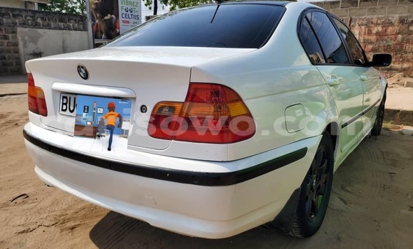 Ra Àlòkù BMW 315 funfun Ọkọ̀ in Abomey Calavi ni Benin Ra Àlòkù BMW 315 funfun Ọkọ̀ in Abomey Calavi ni Benin