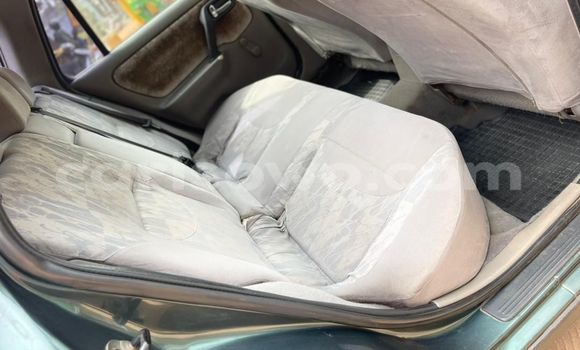 Buy Used Nissan Primera Green Car in Abomey Calavi in Benign Buy Used Nissan Primera Green Car in Abomey Calavi in Benign