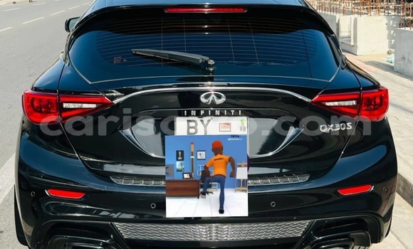 Sayi Na hannu Infiniti QX30 Black Mota in Cotonou a Benin Sayi Na hannu Infiniti QX30 Black Mota in Cotonou a Benin