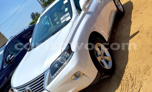 Acheter Occasion Voiture Lexus RX 350 Blanc à Cotonou, Benin Acheter Occasion Voiture Lexus RX 350 Blanc à Cotonou, Benin