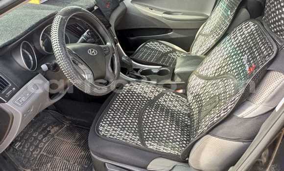 Sayi Na hannu Hyundai Sonata Black Mota in Abomey Calavi a Benin Sayi Na hannu Hyundai Sonata Black Mota in Abomey Calavi a Benin