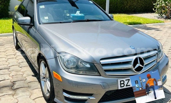 Sayi Na hannu Mercedes-Benz C-klasse AMG Sauran Mota in Cotonou a Benin