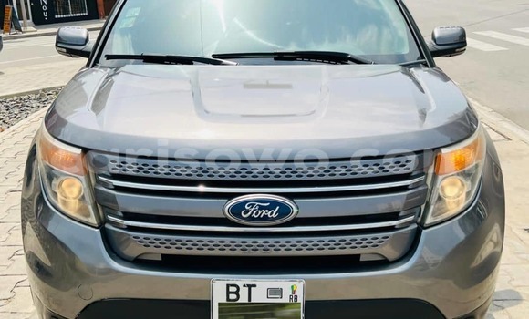 Acheter Occasion Voiture Ford Explorer Gris à Abomey Calavi, Benin Acheter Occasion Voiture Ford Explorer Gris à Abomey Calavi, Benin