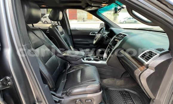 Acheter Occasion Voiture Ford Explorer Gris à Abomey Calavi, Benin Acheter Occasion Voiture Ford Explorer Gris à Abomey Calavi, Benin