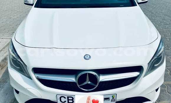 Acheter Occasion Voiture Mercedes-Benz CLA-klasse Blanc à Cotonou, Benin Acheter Occasion Voiture Mercedes-Benz CLA-klasse Blanc à Cotonou, Benin