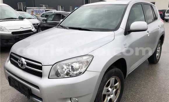 Acheter Occasion Voiture Toyota RAV4 Gris à Cotonou au Benin Acheter Occasion Voiture Toyota RAV4 Gris à Cotonou au Benin