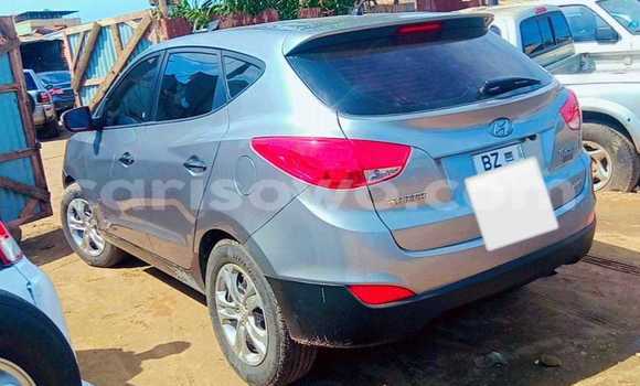 Sayi Na hannu Hyundai Tucson Azurfa Mota in Cotonou a Benin